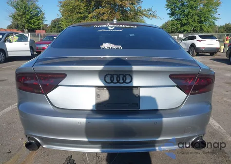 2012 Audi A7 Premium z USA, uszkodzony, nr VIN WAUYGAFC3CN120384